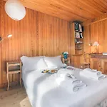 Montblanc Alpine & Sauna Retreat - Happy Chalet