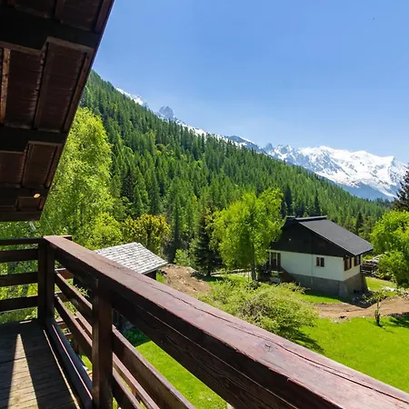 Montblanc Alpine & Sauna Retreat - Happy Chalé