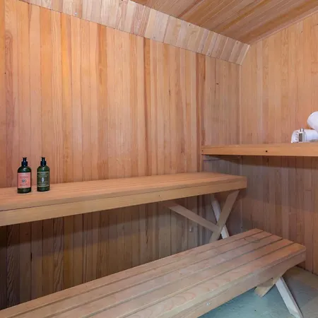 シャレー Montblanc Alpine & Sauna Retreat - Happy *